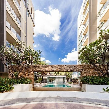 Double Trees Residence Bangkok Luaran gambar