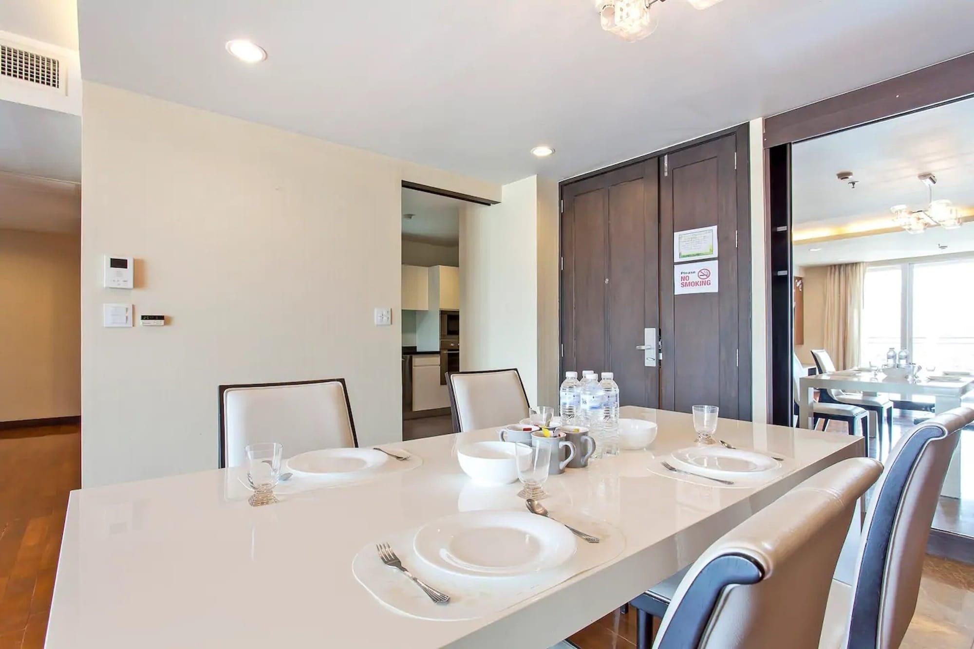 Double Trees Residence Bangkok Luaran gambar