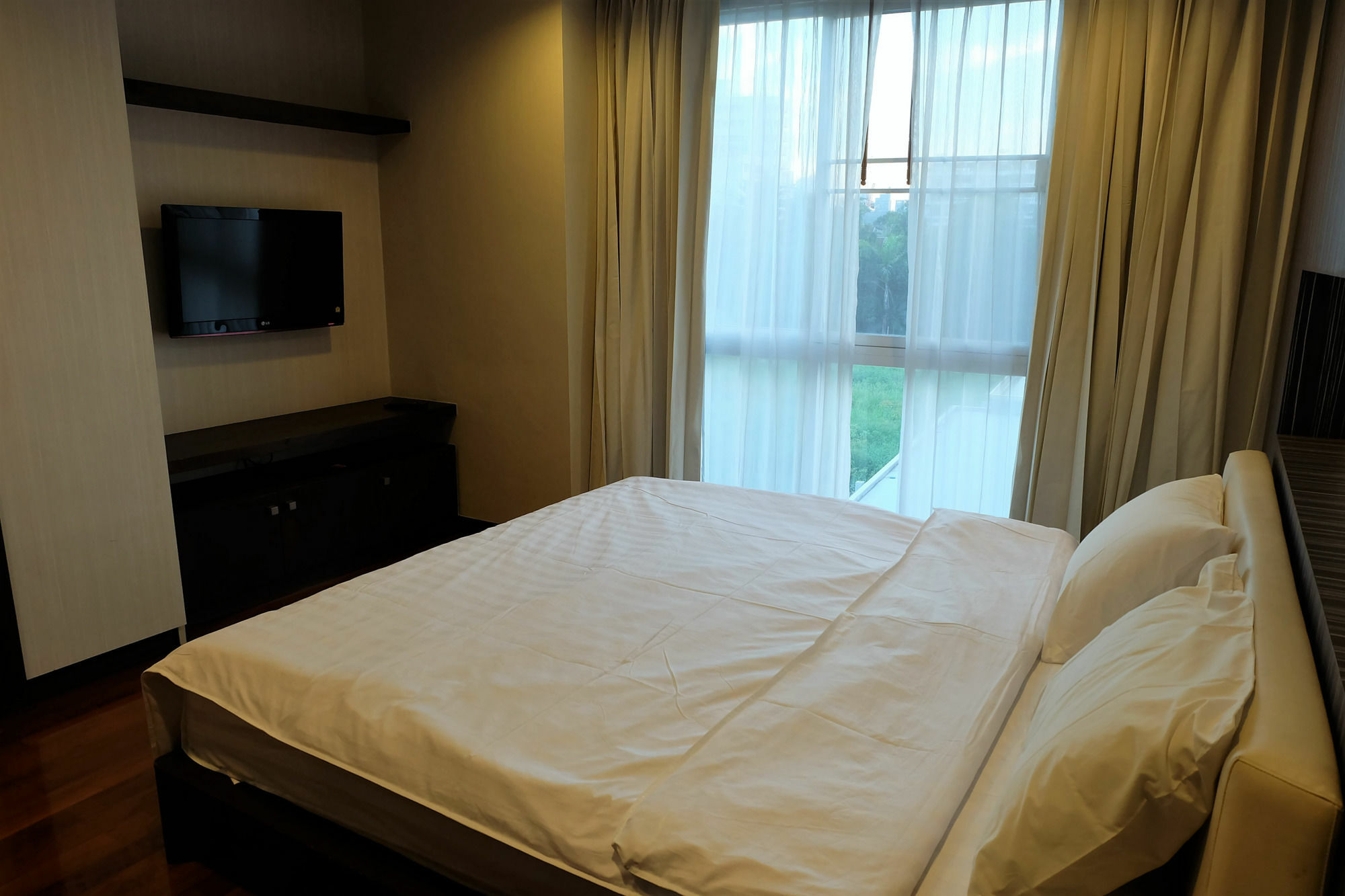 Double Trees Residence Bangkok Luaran gambar