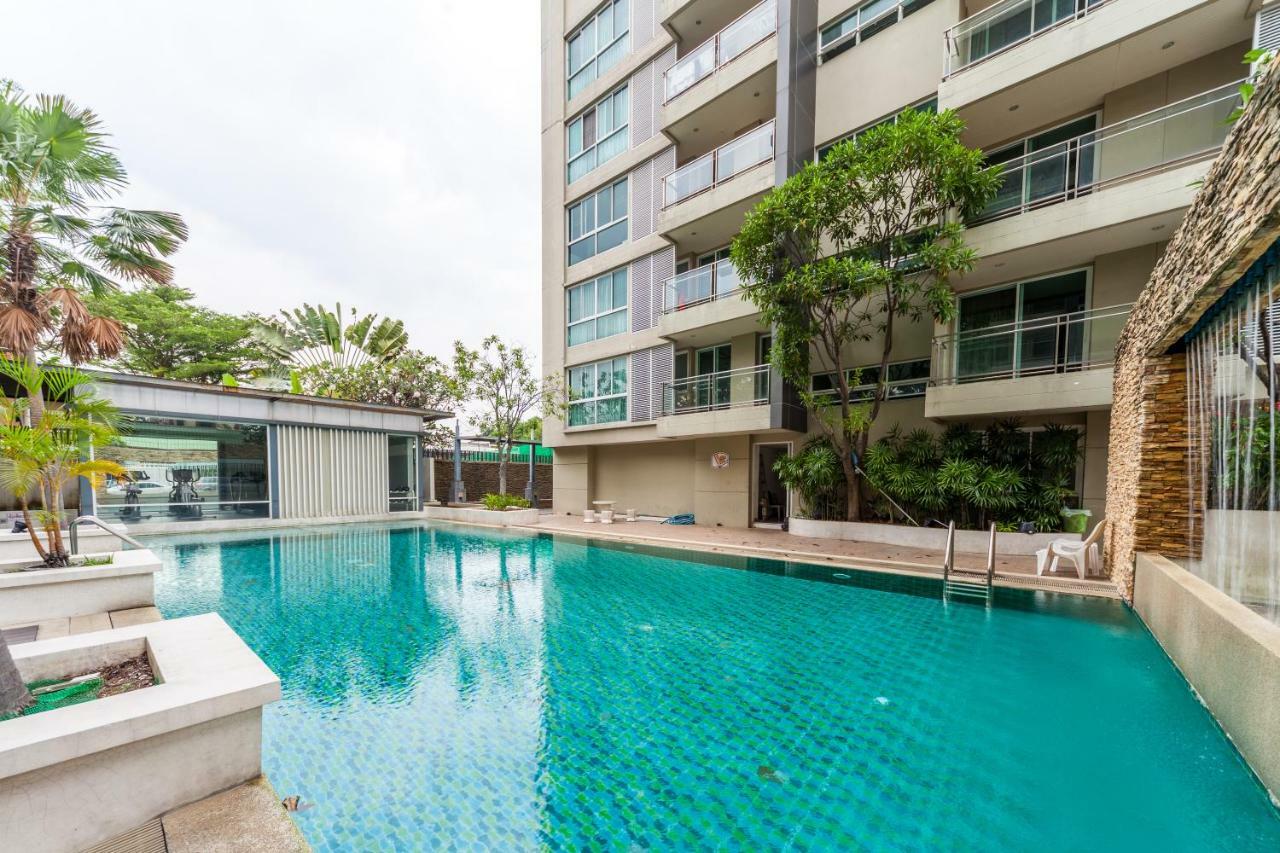 Double Trees Residence Bangkok Luaran gambar