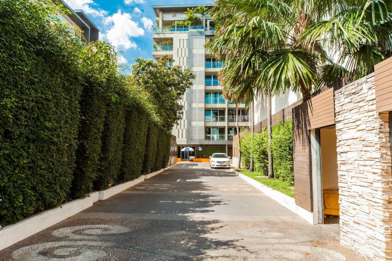 Double Trees Residence Bangkok Luaran gambar